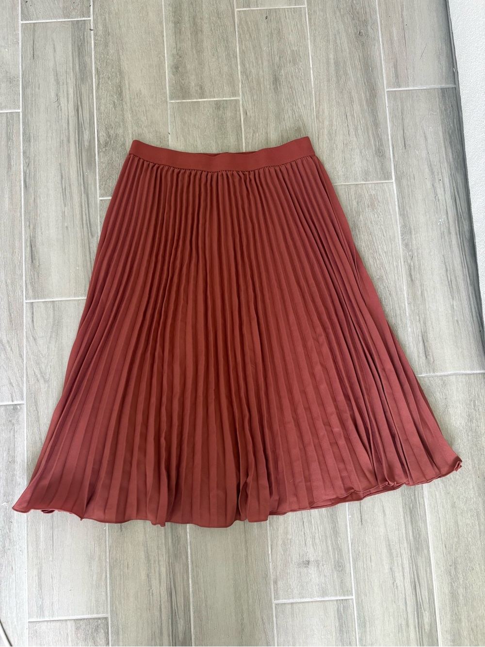 NWT Kate Kasin Terracotta Rust Pleated Midi Skirt Elastic Waist L